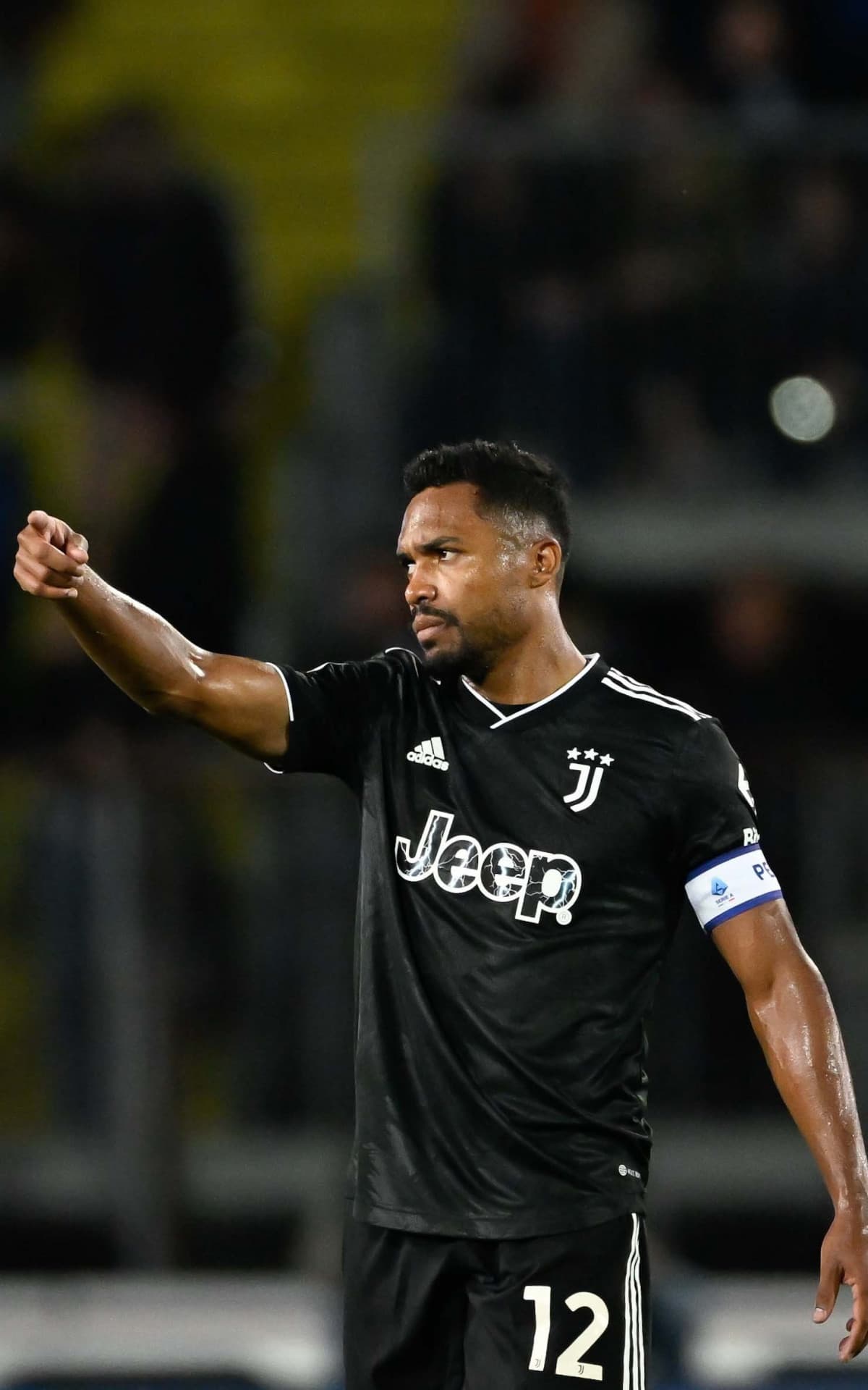 Braz confirma conversa do Flamengo por Alex Sandro, mas pontua: 'Nada próximo'