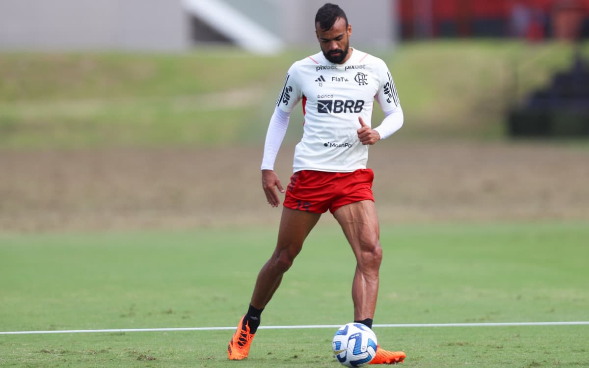 Flamengo avalia presença de Fabrício Bruno em jogo da Libertadores