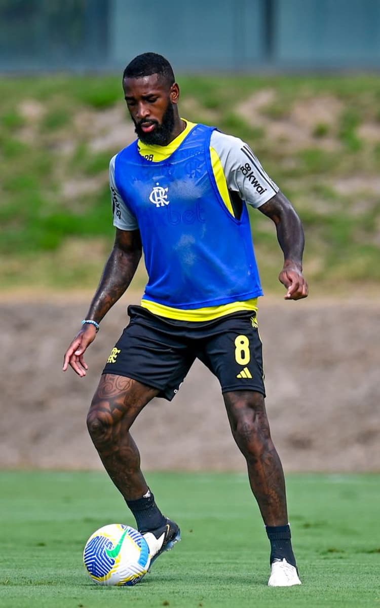 Flamengo terá desfalques de Gerson, Pulgar e De La Cruz contra o Fluminense