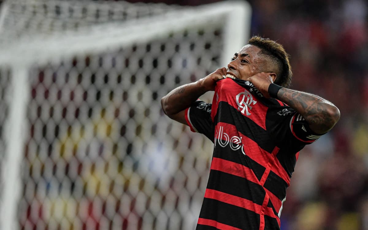Bruno Henrique sofre entorse no tornozelo na partida entre Flamengo e Cuiabá