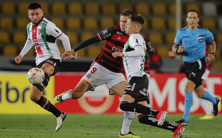 Flamengo volta a perder dois jogos seguidos na Libertadores após 12 anos