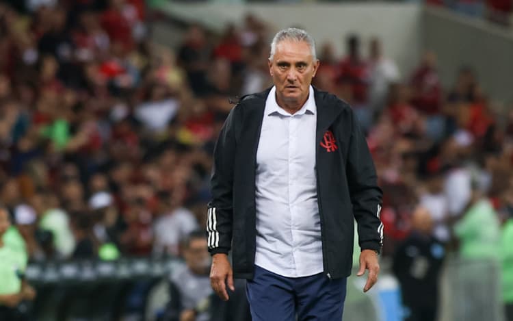 Tite vê Flamengo 'ansioso' contra o Criciúma e reclama do gramado do Mané Garrincha