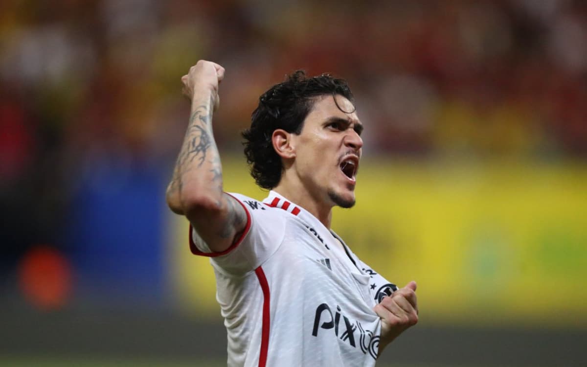 Pedro detalha gol de joelho que classificou o Flamengo: 'Fiz o movimento'