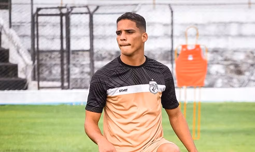 Atacante do Flamengo deve retornar de empréstimo na próxima semana