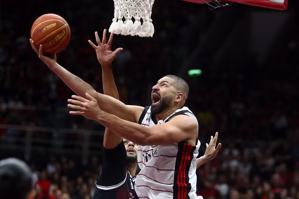 Basquete: Flamengo perde para o Franca em primeiro jogo da final da NBB