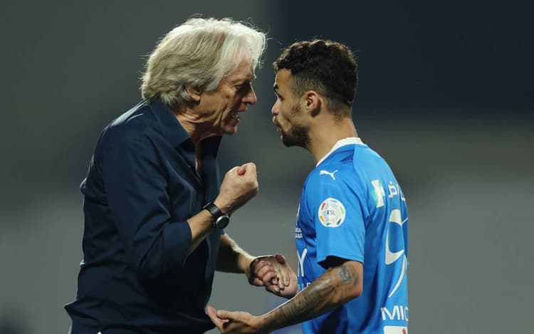 Especulado no Flamengo, Michael permanecerá no Al-Hilal a pedido de Jorge Jesus