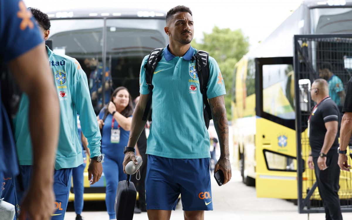 Lateral da Seleção, Danilo confirma Flamengo como uma de suas prioridades em retorno ao Brasil