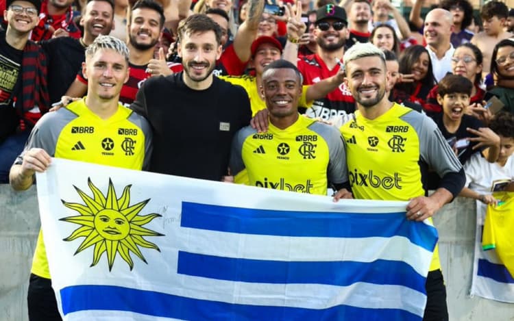 Flamengo é um dos clubes com mais jogadores uruguaios no elenco