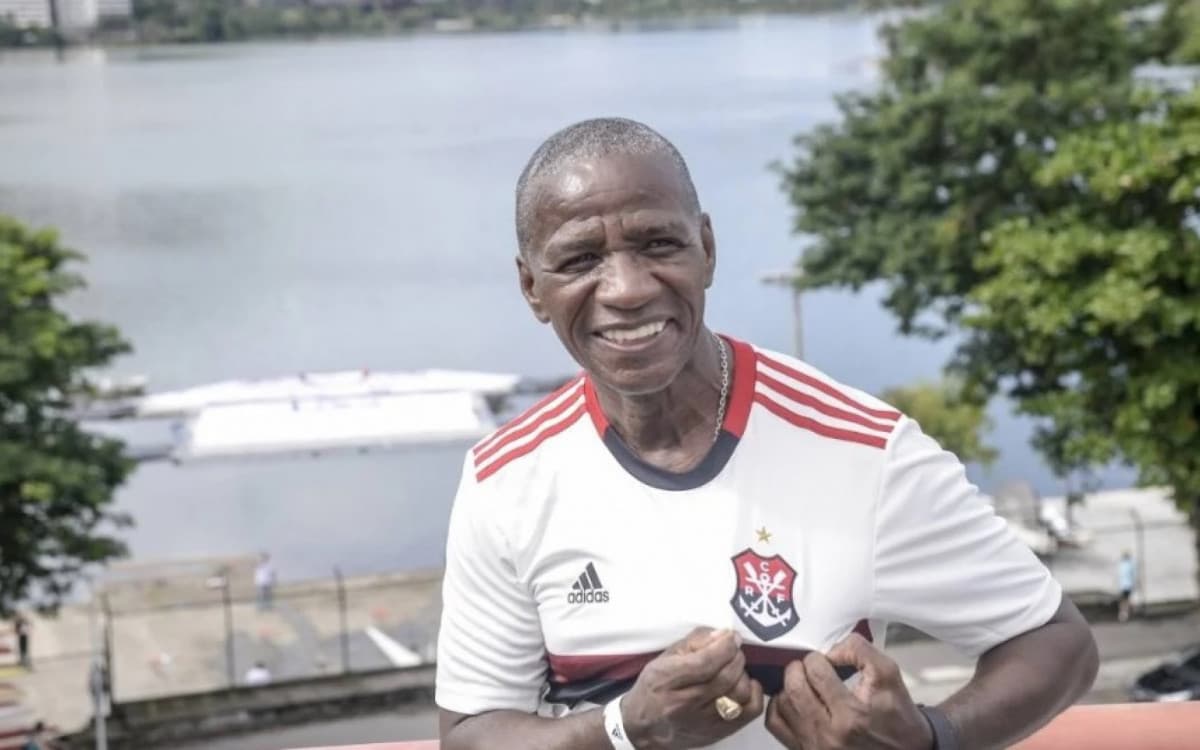 Ex-companheiros, rivais e personalidades lamentam morte de Adílio, ídolo do Flamengo