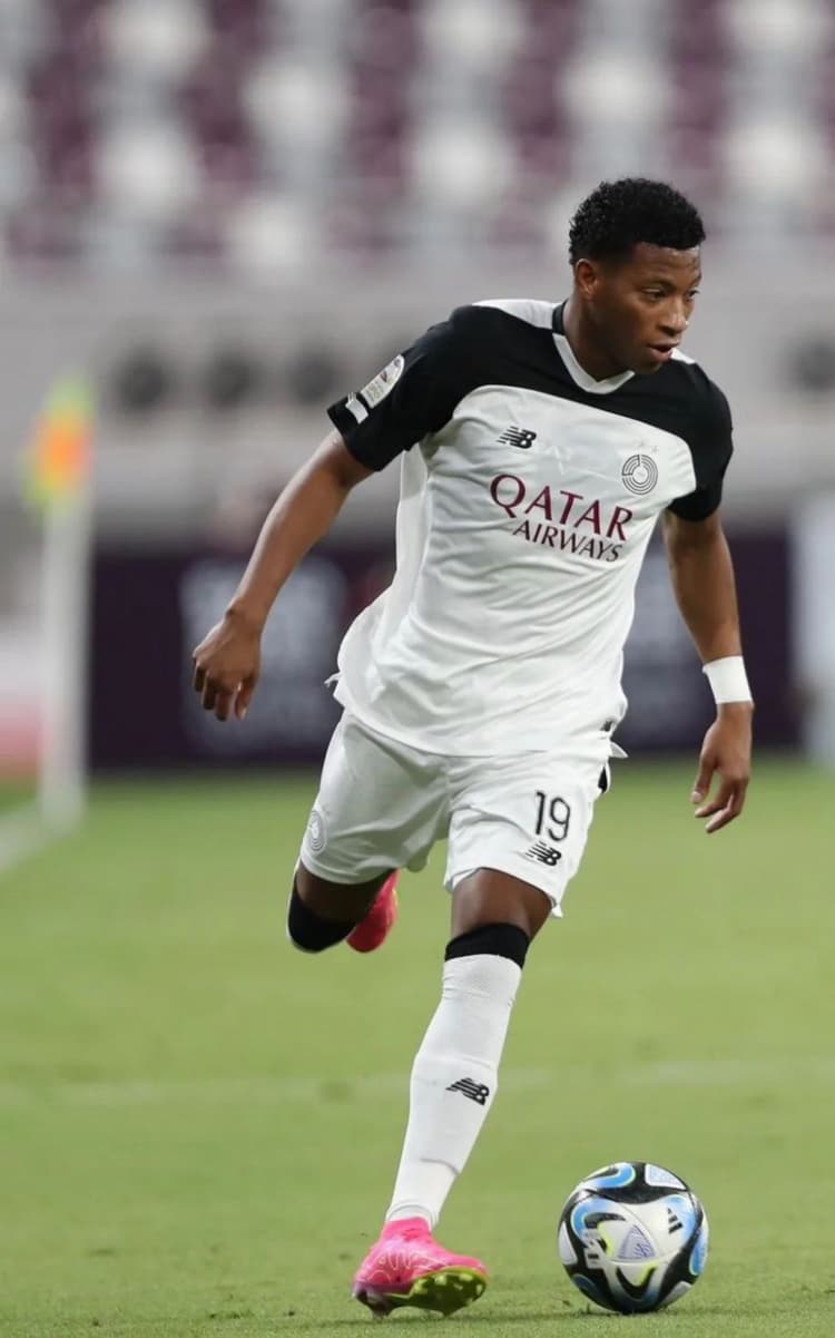 Flamengo negocia a contratação de atacante equatoriano