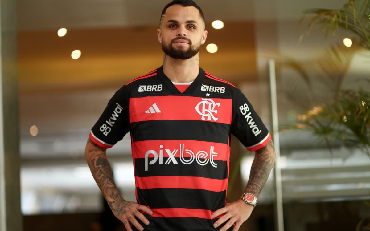 Michael celebra retorno ao Flamengo: 'É uma emoção muito grande'