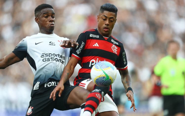 Flamengo e Corinthians se reencontram em mata-mata pela quinta vez em seis anos