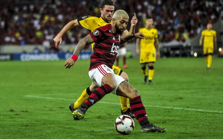 Jogador do Peñarol relembra última vitória sobre o Flamengo na Libertadores