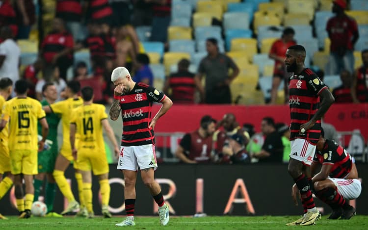 Flamengo precisará 'driblar fantasmas' por virada contra o Peñarol na Libertadores