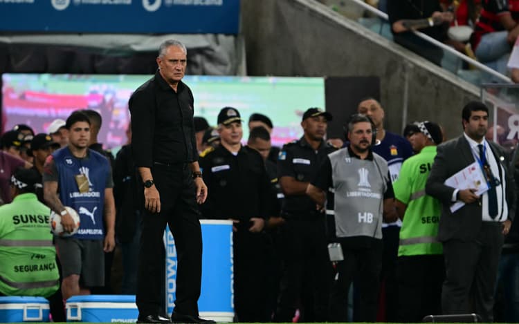 Pressionado no Flamengo, Tite terá sequência de 'vida ou morte' nas próximas semanas