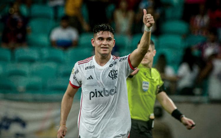 Alcaraz revela que teve 'um pouco de medo' antes de primeiro gol pelo Flamengo