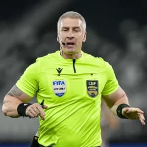 Está na hora de Anderson Daronco se aposentar? Ex-árbitros opinam