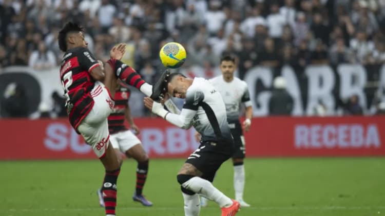 Com um a menos por mais de uma hora, o justo finalista é o Flamengo