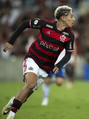 Flamengo encaminha venda de Werton para clube português