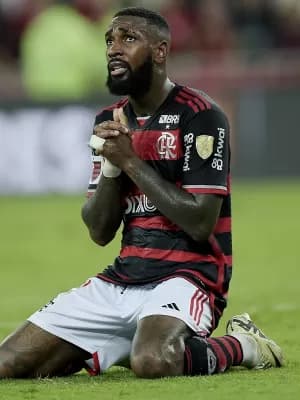 Flamengo vai poupar todos os titulares contra o Grêmio; Gabigol segue fora