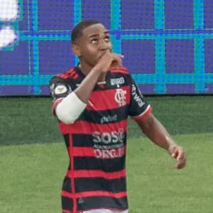 Joia do Fla, Lorran celebra atuação contra Corinthians: 'Na minha história'