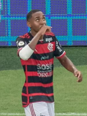 Lorran volta, e Flamengo tem duas dúvidas para pegar Grêmio pelo Brasileiro