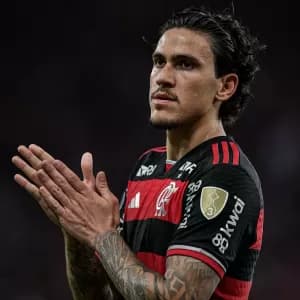 Footstats: Com 2 gols, Pedro é o melhor em vitória do Fla sobre Millonarios