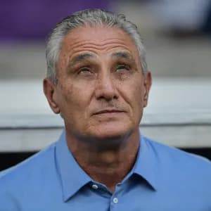 Sem Pedro, solução de Tite para o Flamengo está no meio de campo