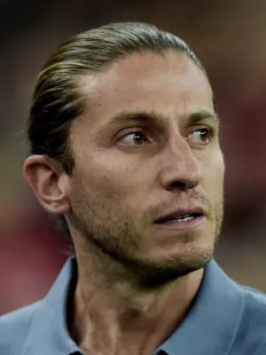 Filipe Luís quer 'limpar cabeça' após derrota do Fla para pegar Corinthians