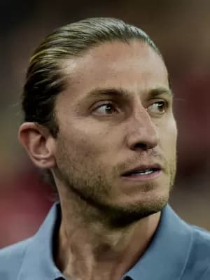Filipe Luís quer 'limpar cabeça' após derrota do Fla para pegar Corinthians