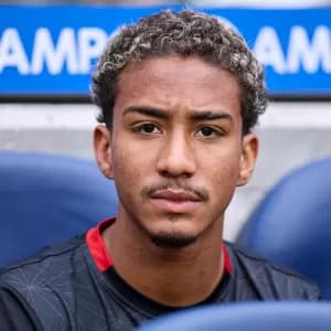 Mercado: nomes cotados no Fla, 'não' ao Corinthians e planos do São Paulo