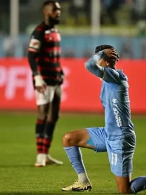 Gerson sofre com altitude em classificação do Fla: 'É sinistro jogar aqui'