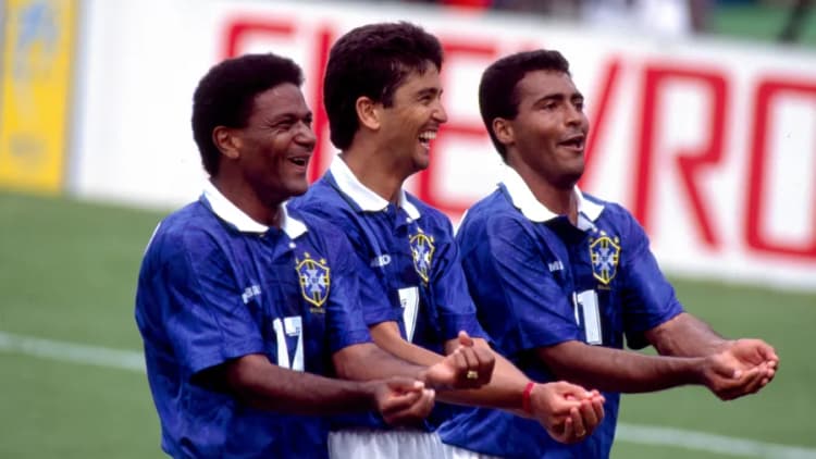 Bebês do tetra foram de decepção em Flamengo e Vasco a lampejo na seleção