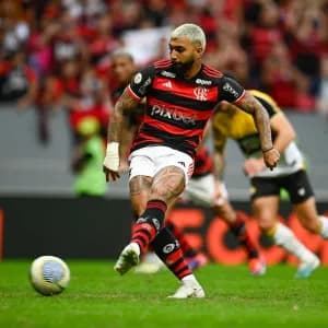 Gabigol diz que Flamengo não agiu de boa maneira e deixa futuro em aberto