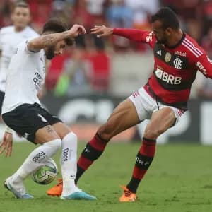 Tite escala Flamengo com novidade; Corinthians vai com três zagueiros