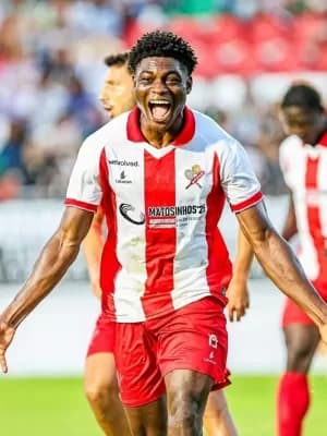 Por time na Europa, Flamengo promete pagar contas do Leixões durante 3 anos