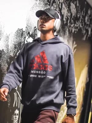 Flamengo ameaçou não jogar após chegada com vestiário apagado e música alta