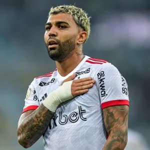 Flamengo sobre Gabigol: 'Como assinar 5 anos com desempenho inferior?'