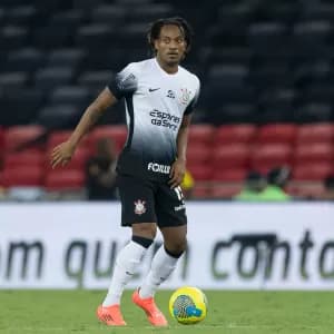 Carrillo projeta volta contra Flamengo na Copa do Brasil: 'Na luta'