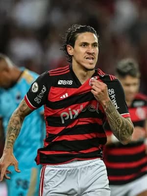 Flamengo tem duas novidades na escalação contra o Cuiabá; veja os times