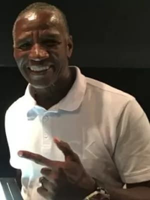 Clubes, jogadores e personalidades homenageiam Adílio, ídolo do Flamengo