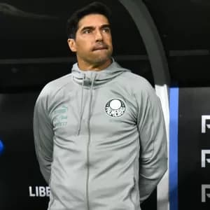 Palmeiras terá 'mês da morte' com decisão na Liberta e série de clássicos