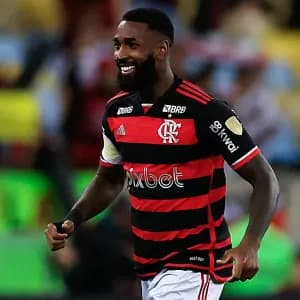 Noite de Gerson: meio-campista desfila em vitória do Fla; veja notas
