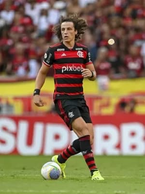 David Luiz será reavaliado e é dúvida no Flamengo contra o Juventude
