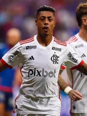 Bruno Henrique é herói, e defesa vai bem no Flamengo; veja as notas