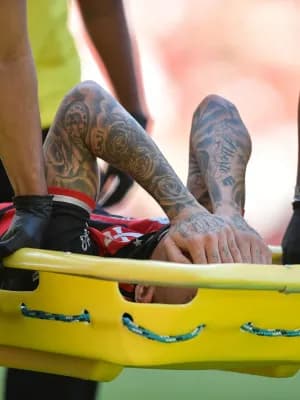 Everton Cebolinha, do Flamengo, passa por cirurgia após romper tendão