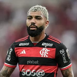Diretoria desvaloriza camisa 10 do Flamengo ao usá-la em punição a Gabigol