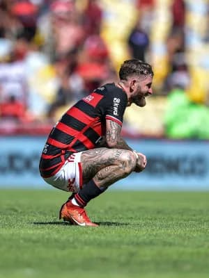 Por lesão na coxa, Léo Pereira desfalca o Flamengo contra o Amazonas