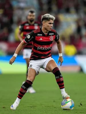 Flamengo: Luiz Araújo tem lesão confirmada e vai passar por cirurgia