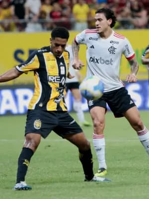 Matheus Cunha, Pedro e Luiz Araújo se destacam no Flamengo; veja as notas